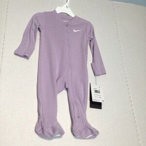 Nike Baby Girl  Footed Coverall Pajamas Purple Zip Up Size 6 Months‎